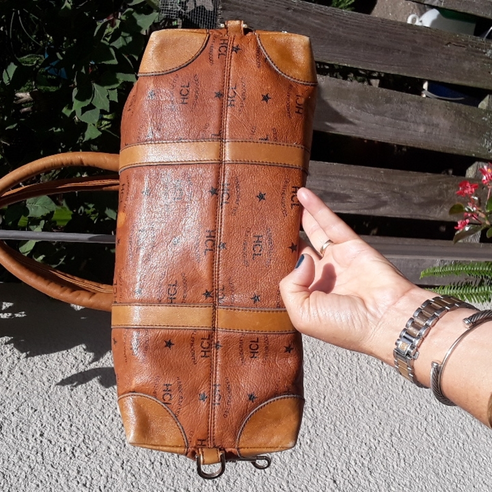 💥Vintage HCL Leather Handbag Made in Germany Rare Color! 💥 - Picture 10 of 14